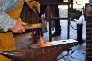 Hammering a Blade